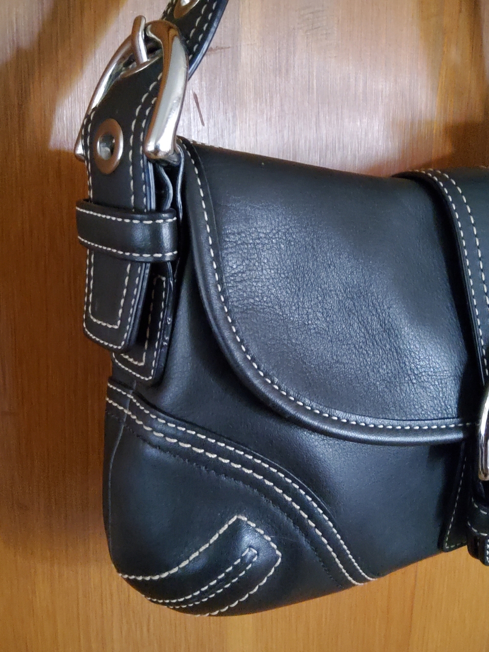 Coach Vintage Y2K SOHO F10188 EUC - Picture 12 of 16
